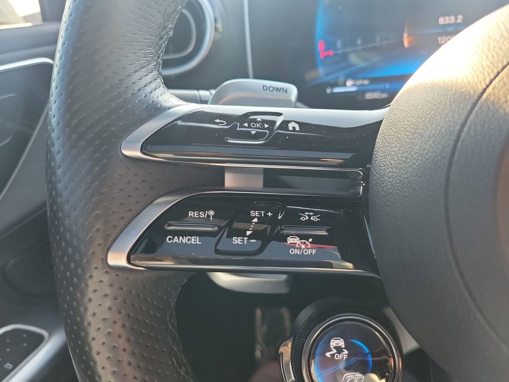 Used 2024 Mercedes-Benz GLC 43 AMG 4MATIC image 32