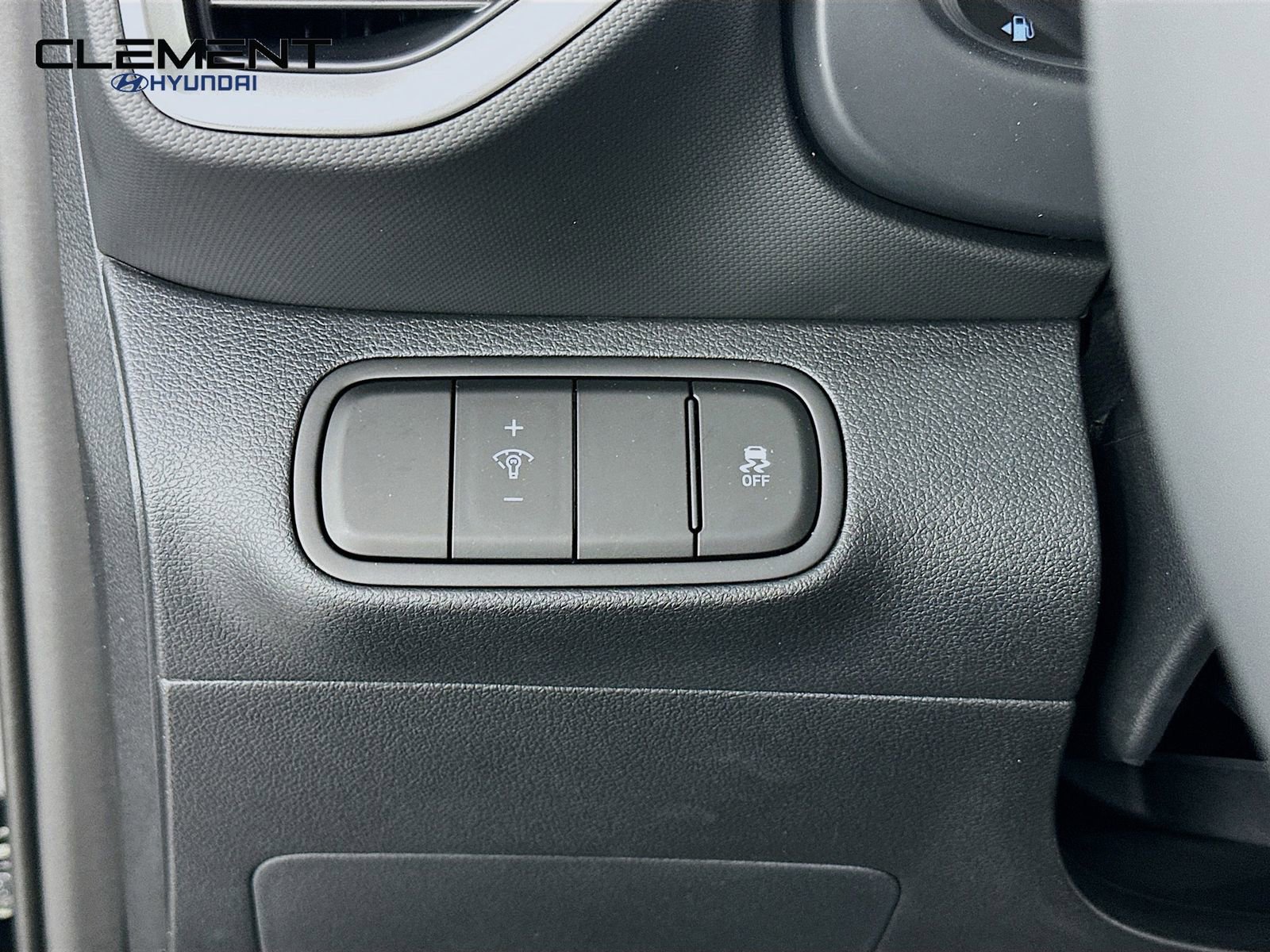 New 2026 Hyundai Venue SEL FWD image 12