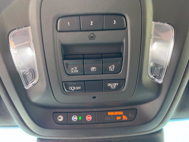 Used 2025 Cadillac CT5 V w/ Platinum Package RWD image 16