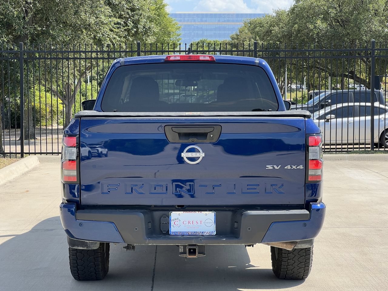 Used 2023 Nissan Frontier SV w/ Technology Package AWD/4WD image 4