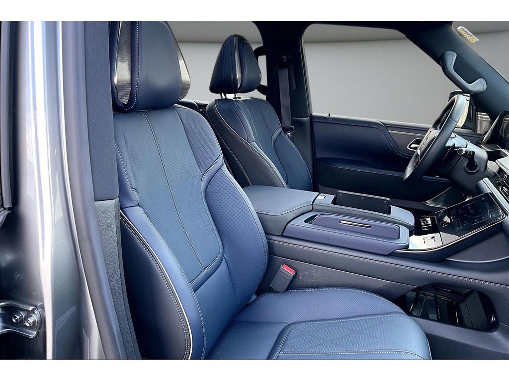 Used 2026 INFINITI QX80 4WD w/ Sport Exterior Package image 8