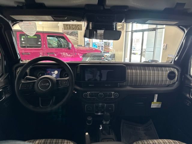 New 2026 Jeep Gladiator Sport AWD/4WD image 19