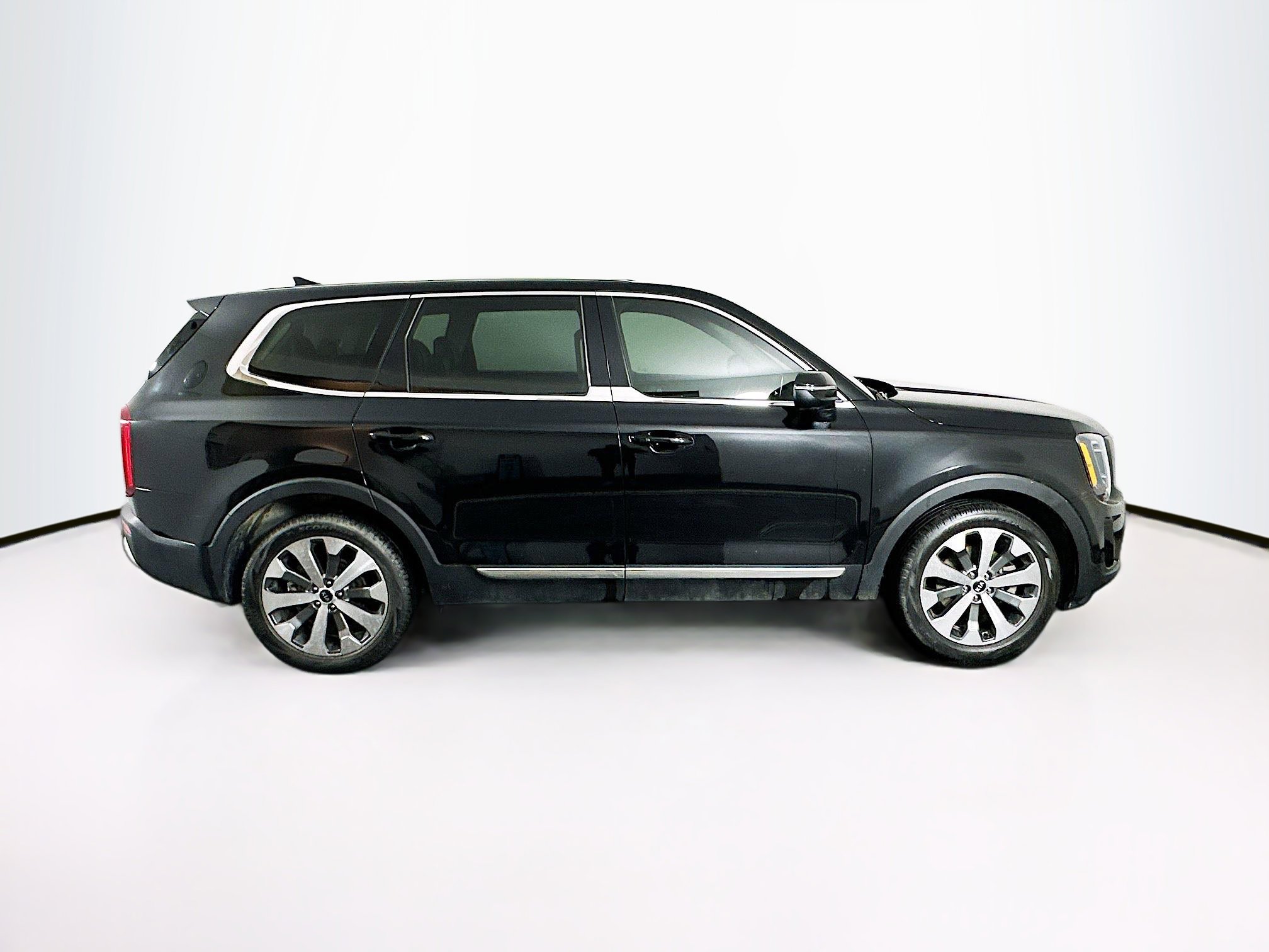 Used 2021 Kia Telluride LX image 10