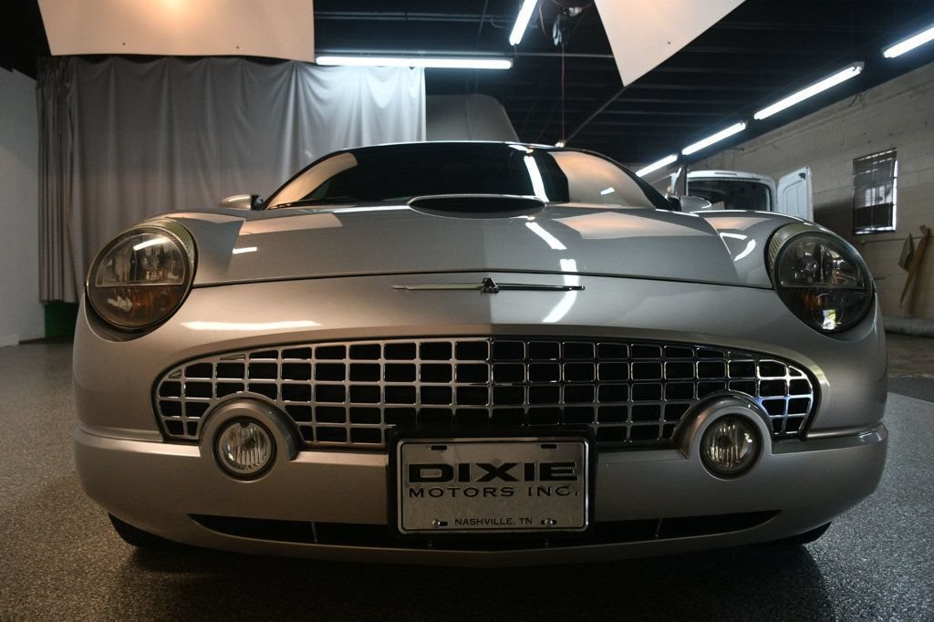 Used 2004 Ford Thunderbird RWD image 19