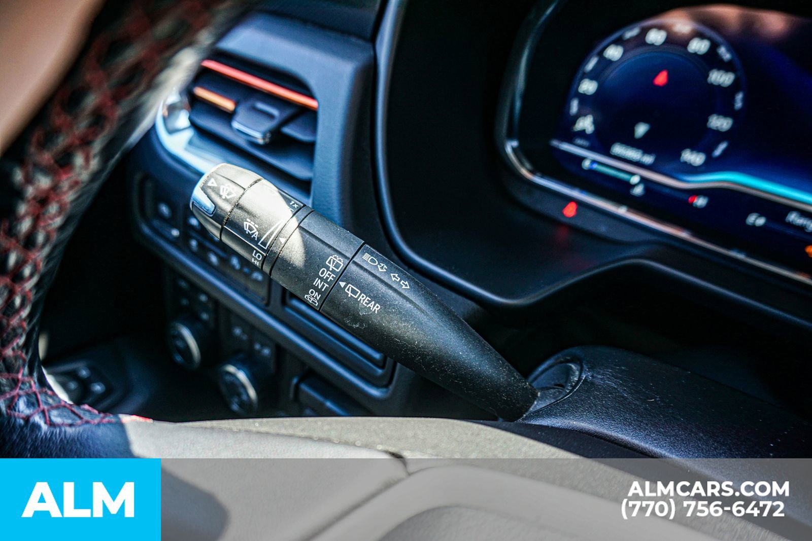 Used 2022 Chevrolet Suburban RST w/ Sport Performance Package AWD/4WD image 37