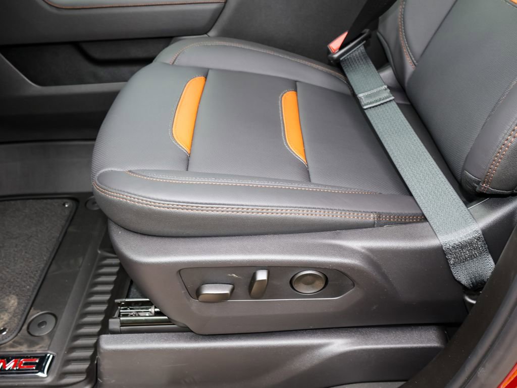 New 2026 GMC Sierra 2500 AT4 w/ AT4 Premium Plus Package image 9