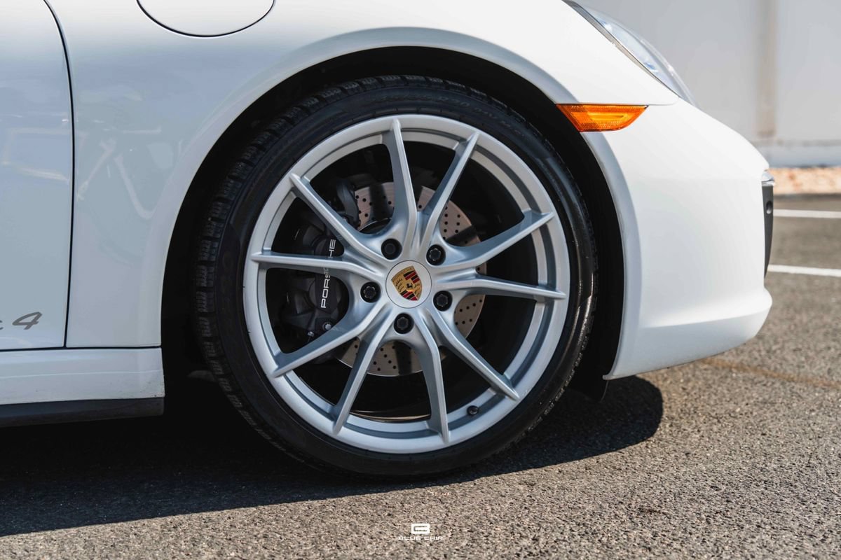 Used 2019 Porsche 911 Targa 4 AWD/4WD image 35