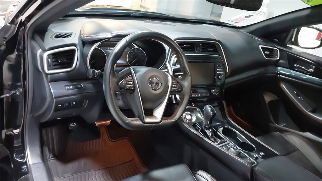Used 2019 Nissan Maxima SR w/ Premium Package image 19