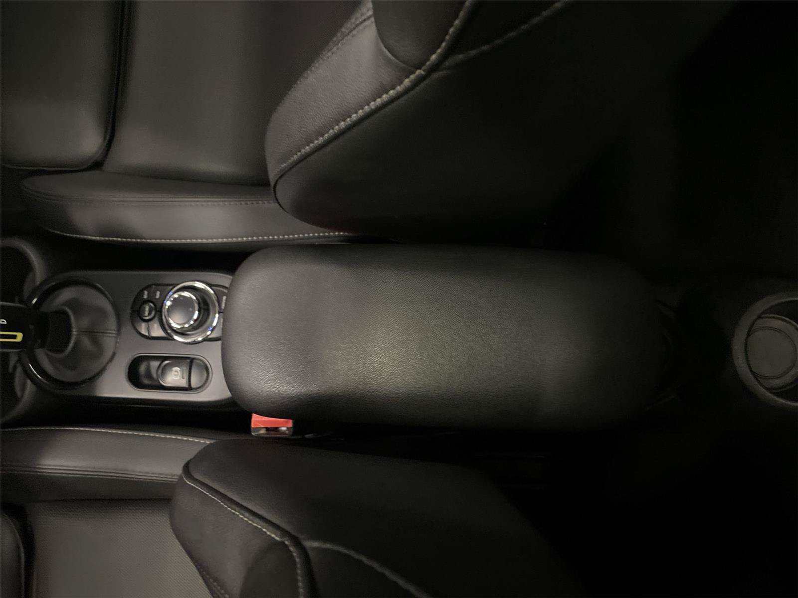 Used 2023 MINI Cooper SE FWD image 27