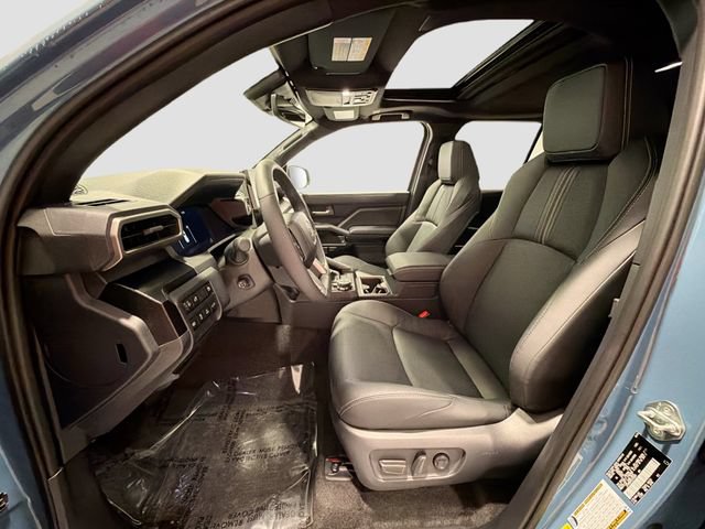 New 2025 Toyota 4Runner Limited AWD/4WD image 18