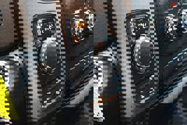 Used 2018 RAM 1500 Express image 16