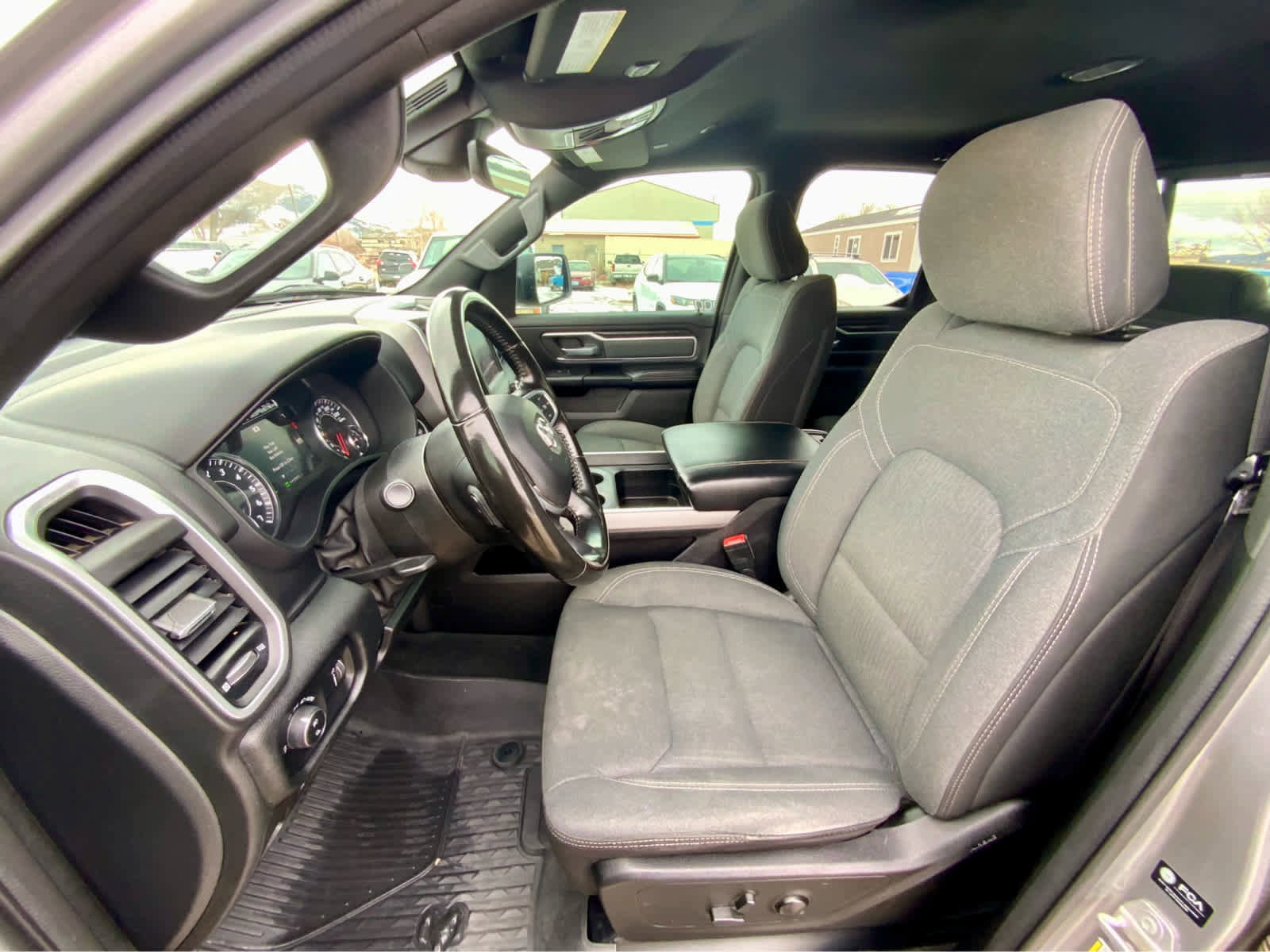 Used 2022 RAM 1500 Big Horn w/ Night Edition image 25