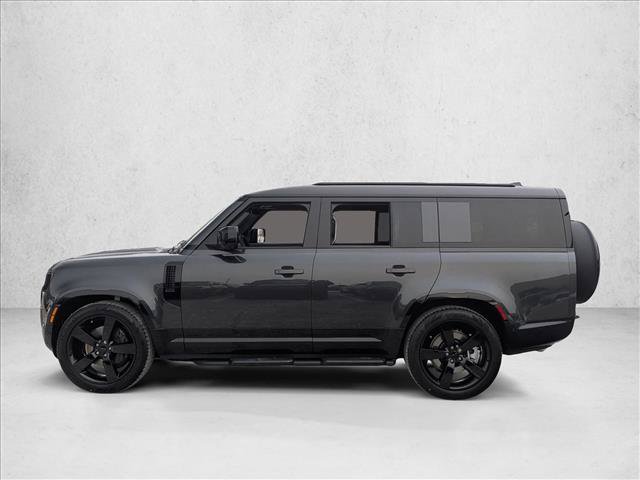 Used 2026 Land Rover Defender 130 X-Dynamic SE AWD/4WD image 5