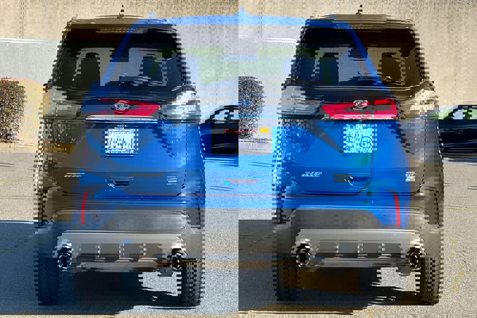 Used 2020 Ford Edge SEL image 8