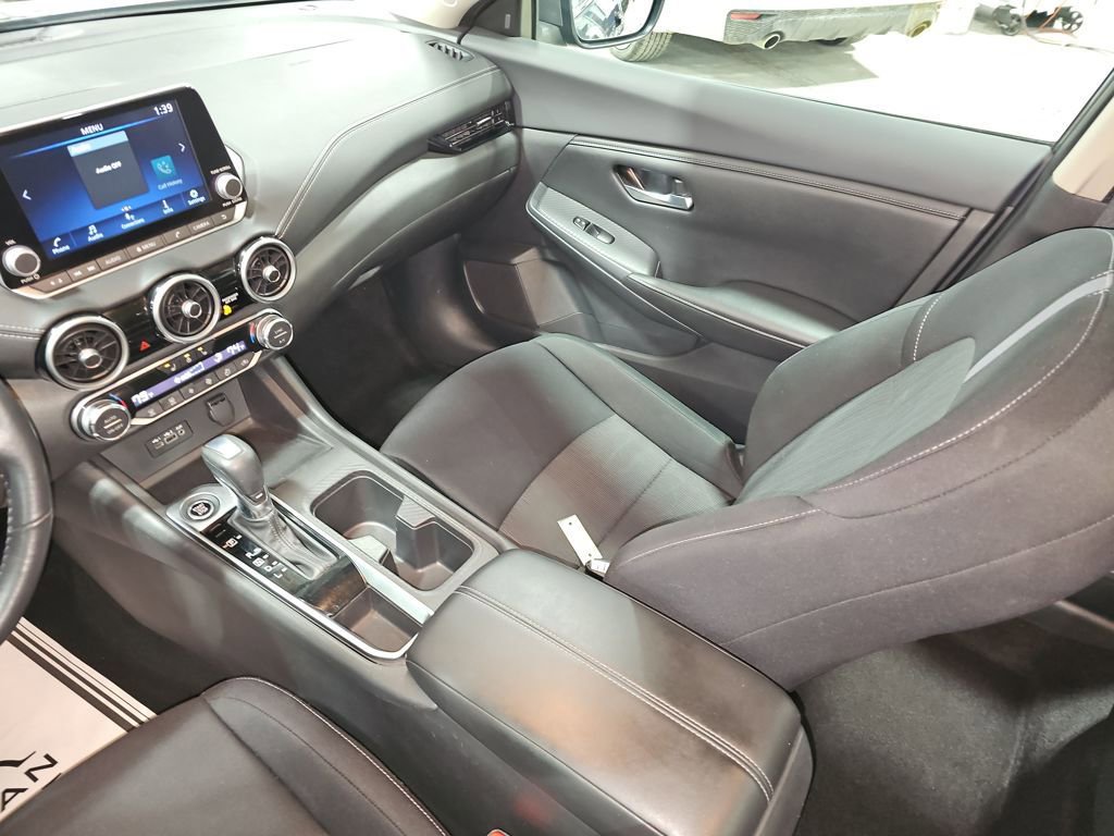 Used 2022 Nissan Sentra SV w/ All-Weather Package image 27