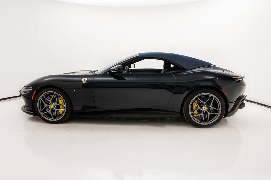 Certified 2024 Ferrari Roma Spider RWD image 31