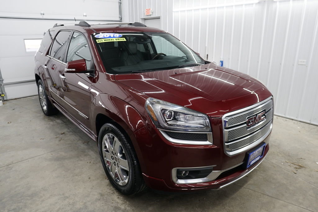 Used 2015 GMC Acadia Denali image 1