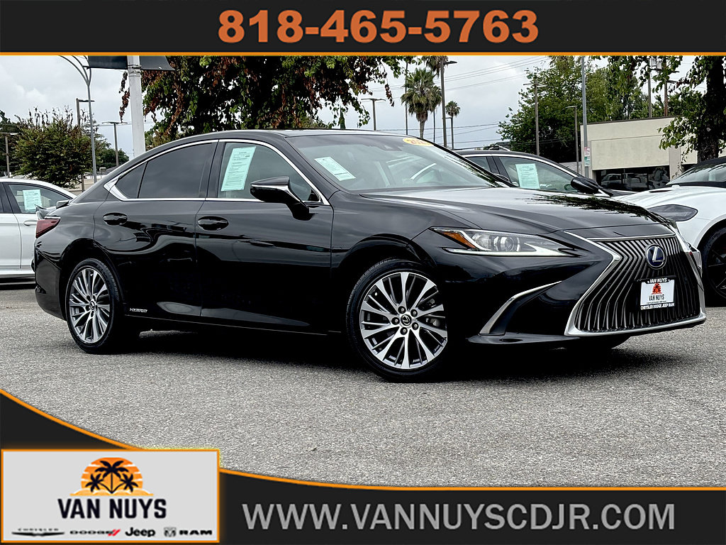 Used 2021 Lexus ES 300h w/ Premium Package FWD image 1
