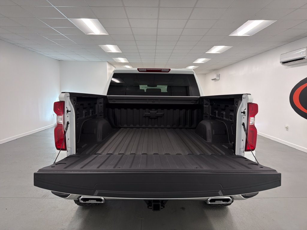New 2026 Chevrolet Silverado 1500 LTZ AWD/4WD image 9