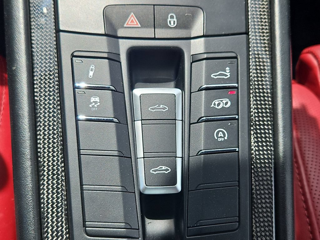 Certified 2019 Porsche 911 Targa 4 GTS AWD/4WD image 20