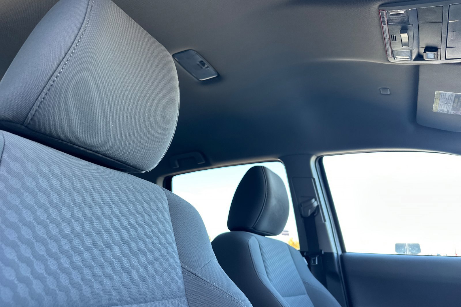 Used 2020 Toyota Tacoma SR5 image 16