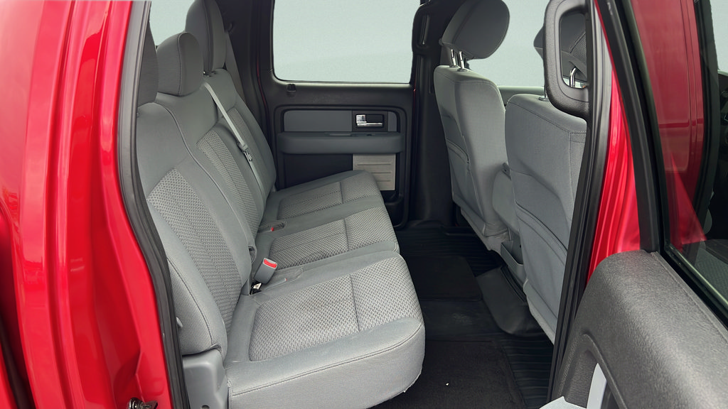 Used 2012 Ford F150 XLT w/ XLT Chrome Pkg AWD/4WD image 19