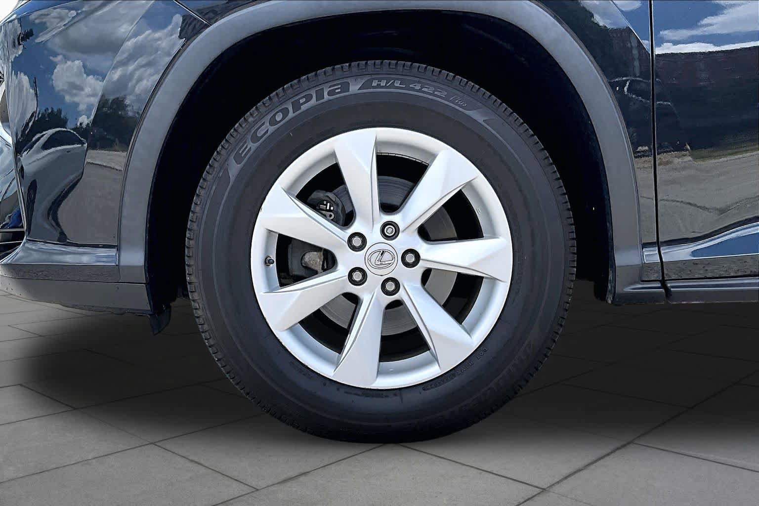 Used 2017 Lexus RX 350 AWD w/ Premium Package image 10