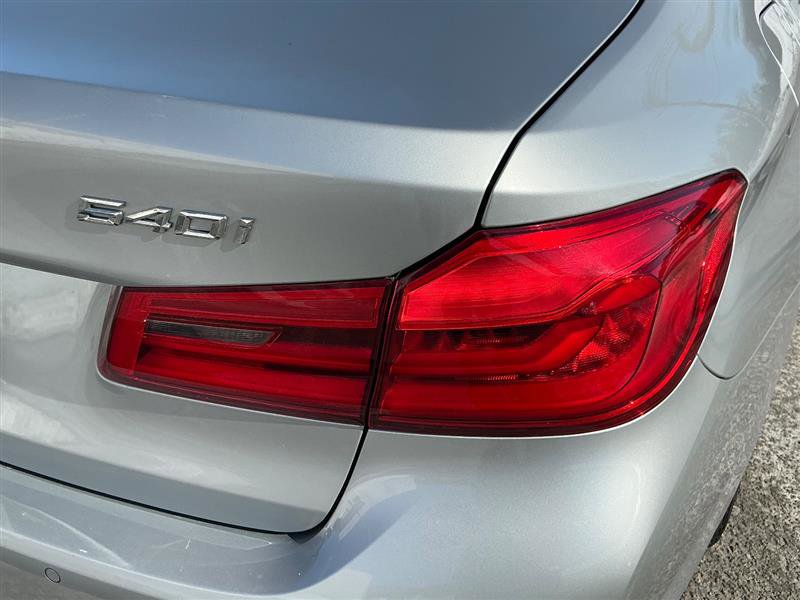 Used 2017 BMW 540i xDrive image 16