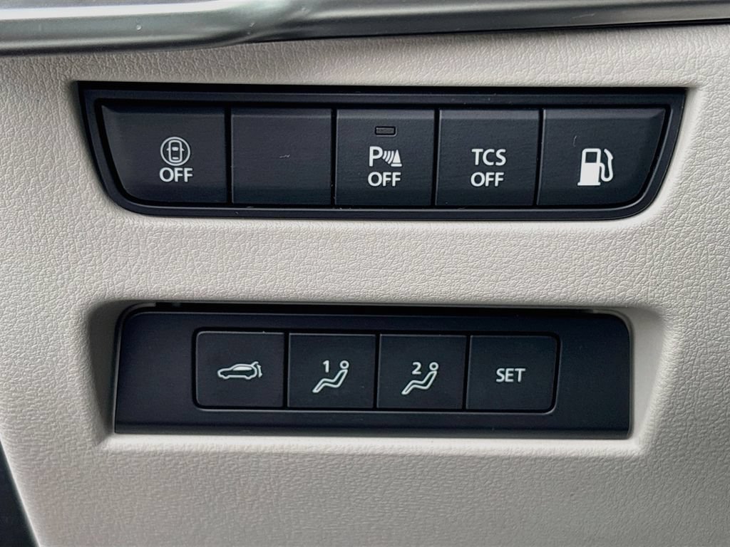Certified 2024 MAZDA CX-90 Plug-In Hybrid w/ Premium Plus AWD/4WD image 10