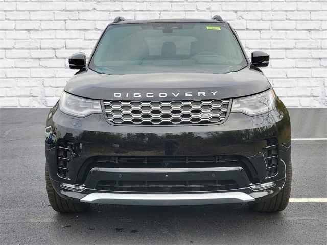 New 2025 Land Rover Discovery Metropolitan Edition AWD/4WD image 8