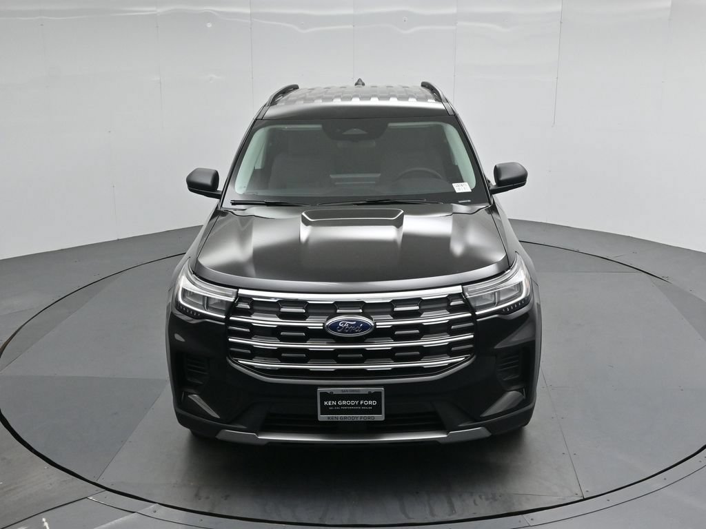 New 2026 Ford Explorer Active RWD image 37
