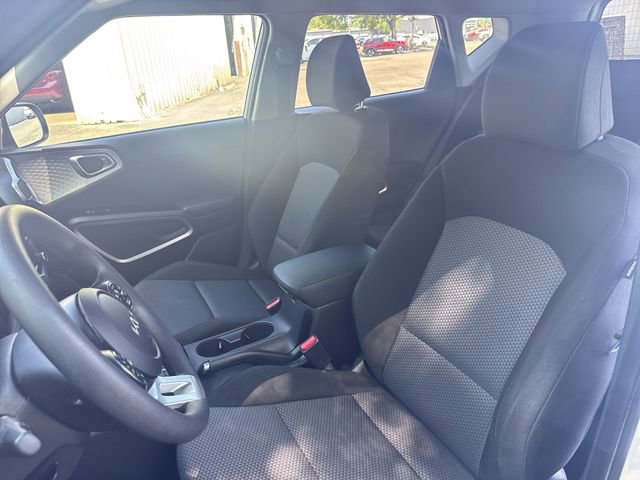 Used 2022 Kia Soul LX w/ Technology Package FWD image 14