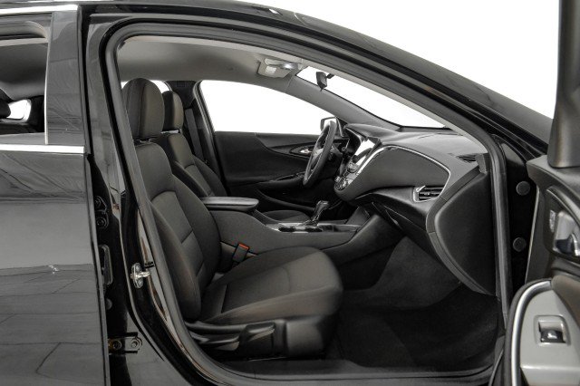 Used 2019 Chevrolet Malibu LT FWD image 37