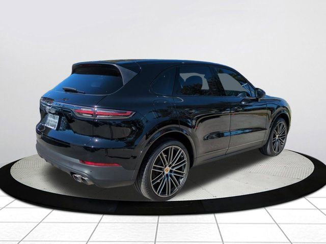 Used 2020 Porsche Cayenne S image 3