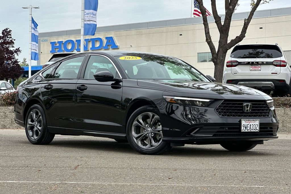 Used 2025 Honda Accord EX-L image 2