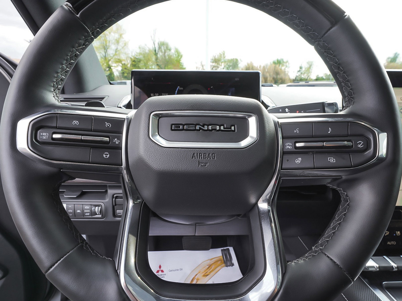 Used 2024 GMC Sierra EV Denali image 17