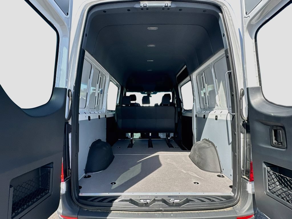 New 2026 Mercedes-Benz Sprinter 2500 image 24