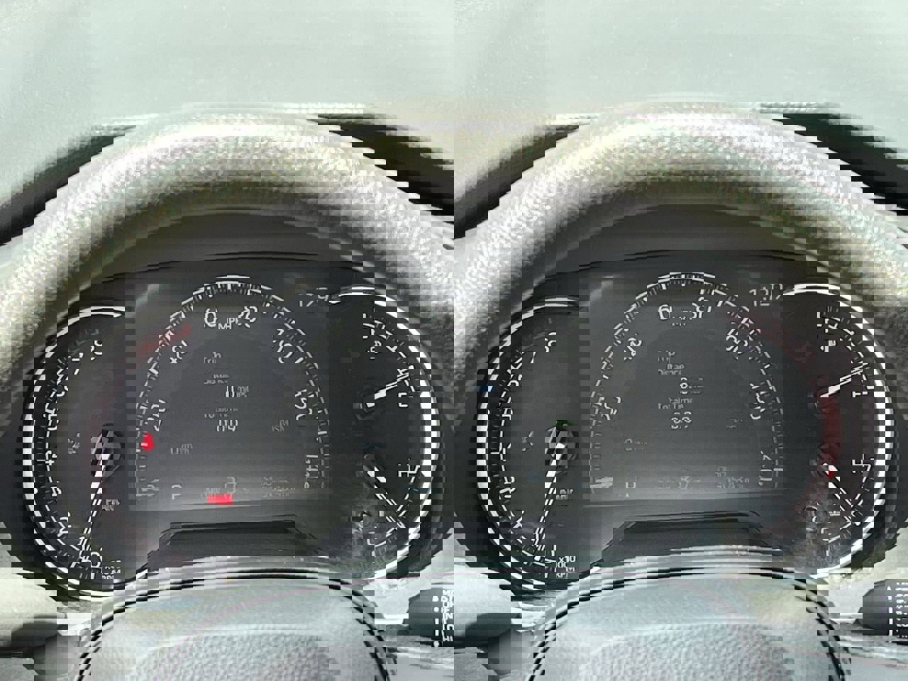 Used 2025 Toyota RAV4 XLE AWD/4WD image 13