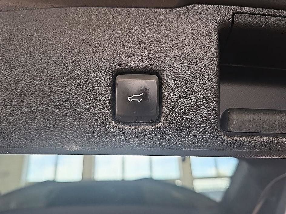 Used 2023 Ford Escape ST-Line w/ Tech Pack #1 AWD/4WD image 30