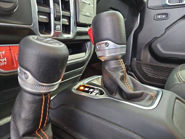 Used 2021 Jeep Gladiator Mojave AWD/4WD image 12