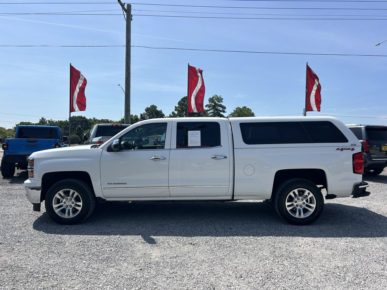 Used 2015 Chevrolet Silverado 1500 LTZ AWD/4WD image 19