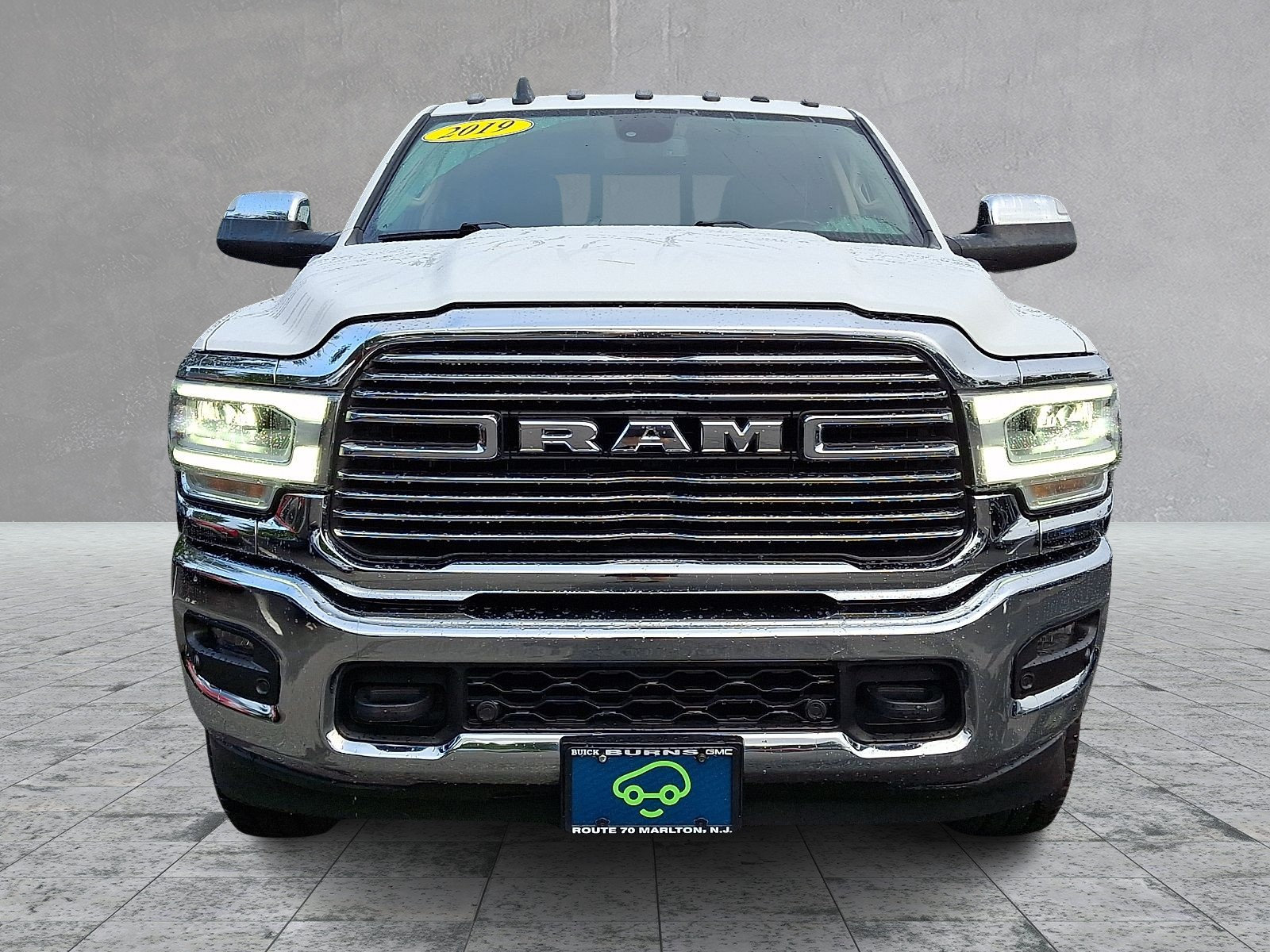 Used 2019 RAM 2500 Laramie AWD/4WD image 2
