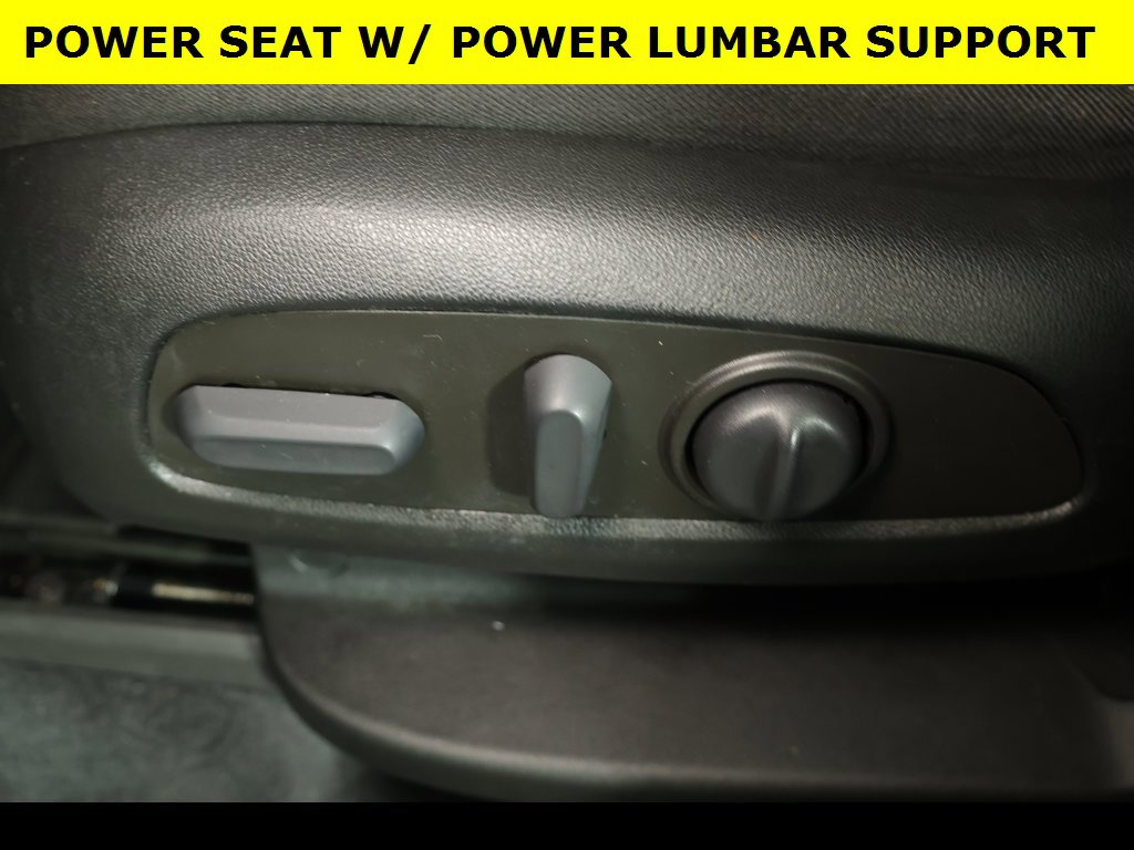 Used 2022 Chevrolet Traverse LT image 6