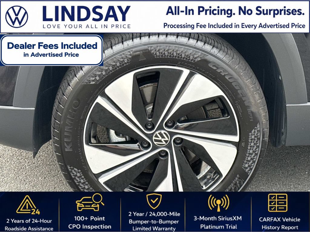 Certified 2025 Volkswagen Taos SE w/ Panoramic Sunroof Package AWD/4WD image 9