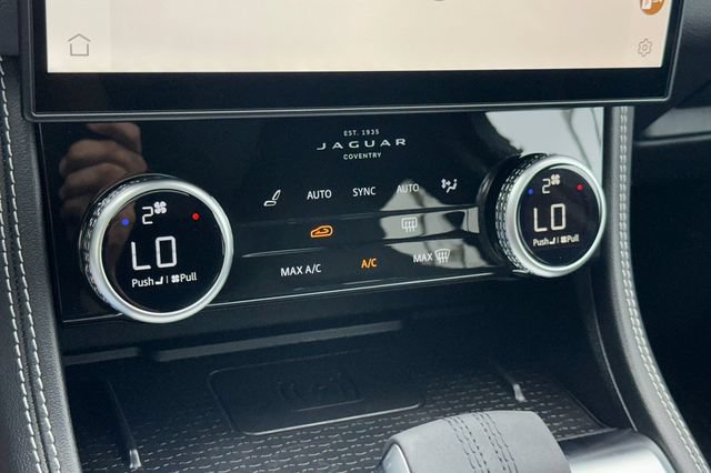 Certified 2026 Jaguar F-PACE R-Dynamic S AWD/4WD image 20