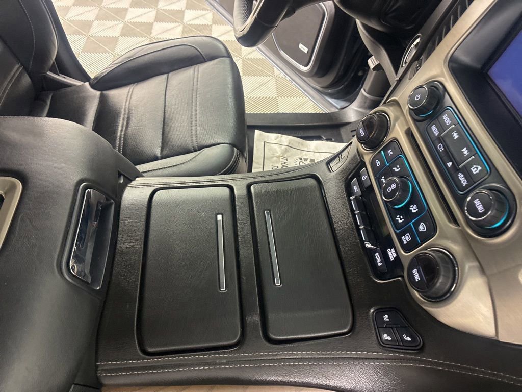 Used 2019 GMC Yukon Denali w/ Open Road Package image 18