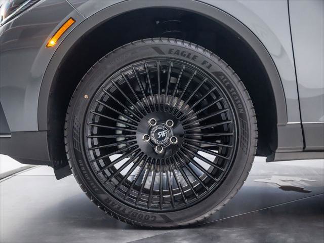 New 2025 Lincoln Corsair FWD w/ Equipment Group 101A image 12