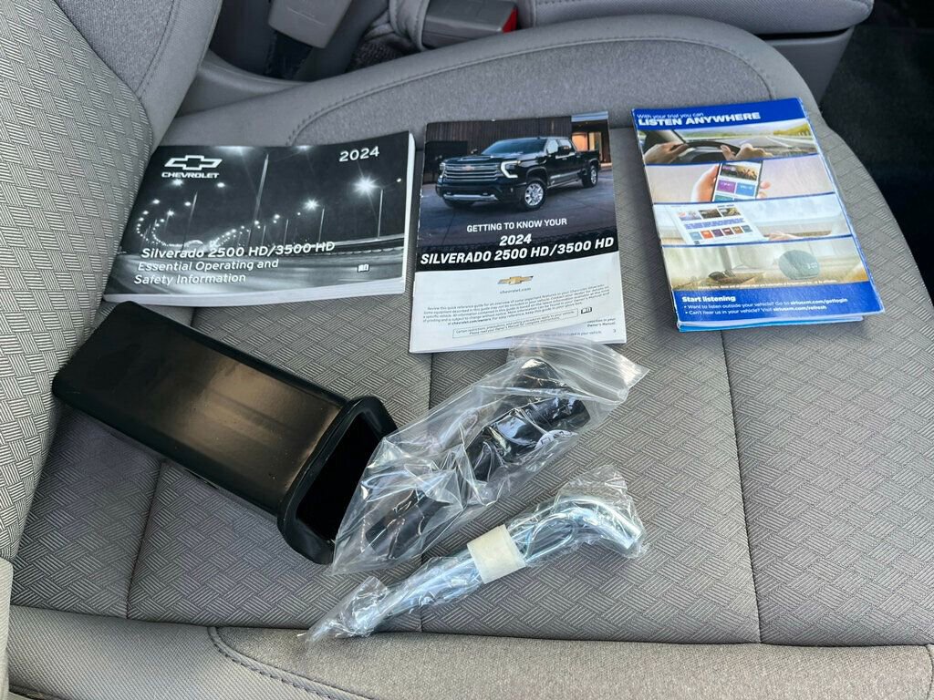 Used 2024 Chevrolet Silverado 2500 LT w/ Z71 Off-Road Package image 56