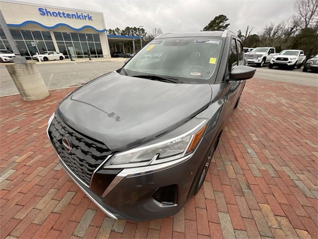 Used 2022 Nissan Kicks SV image 7