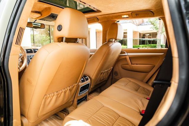 Used 2006 Porsche Cayenne Turbo S AWD/4WD image 73